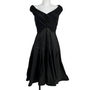 Tadashi Shoji Collection Cocktail Dress Size 6 Black Taffeta Pleated Fit Flare